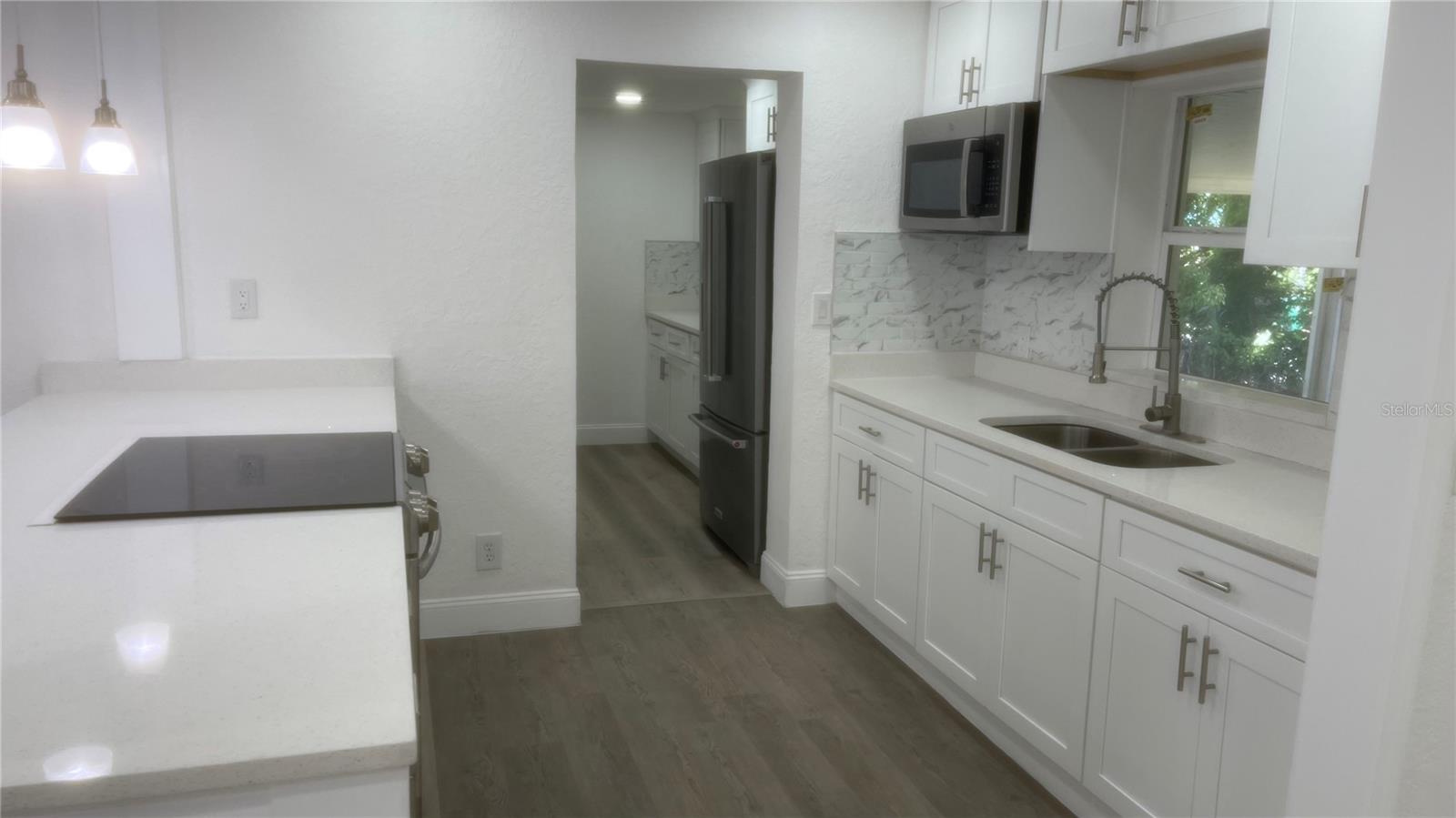 113 W DIVISION ST, WINTER GARDEN, FL — photo 4