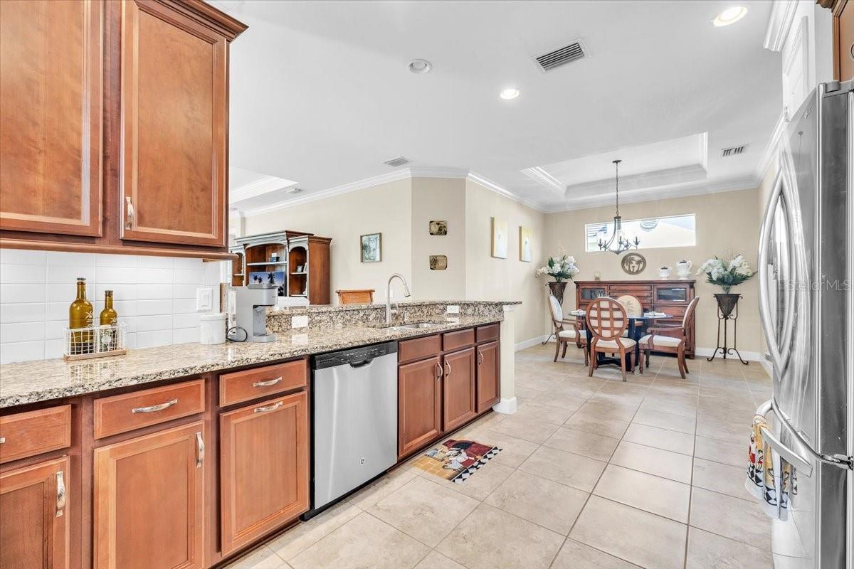 2615 VAREO CT, CAPE CORAL, FL — photo 13