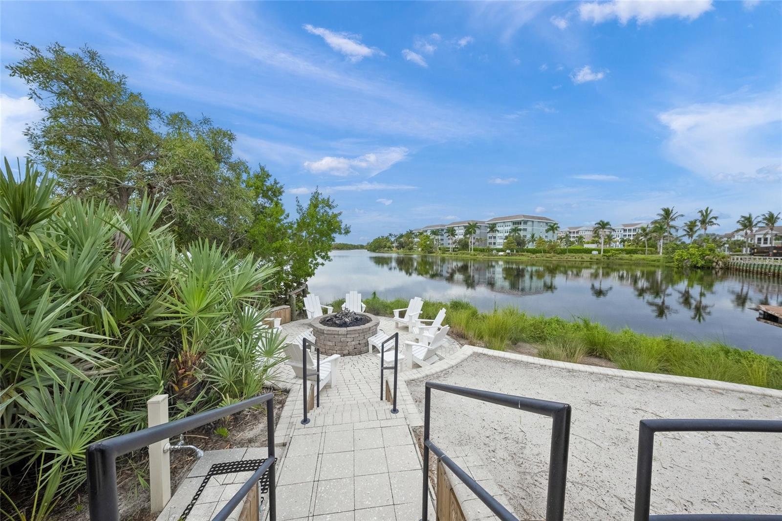 229 SAPPHIRE LAKE DR #201, BRADENTON, FL — photo 51