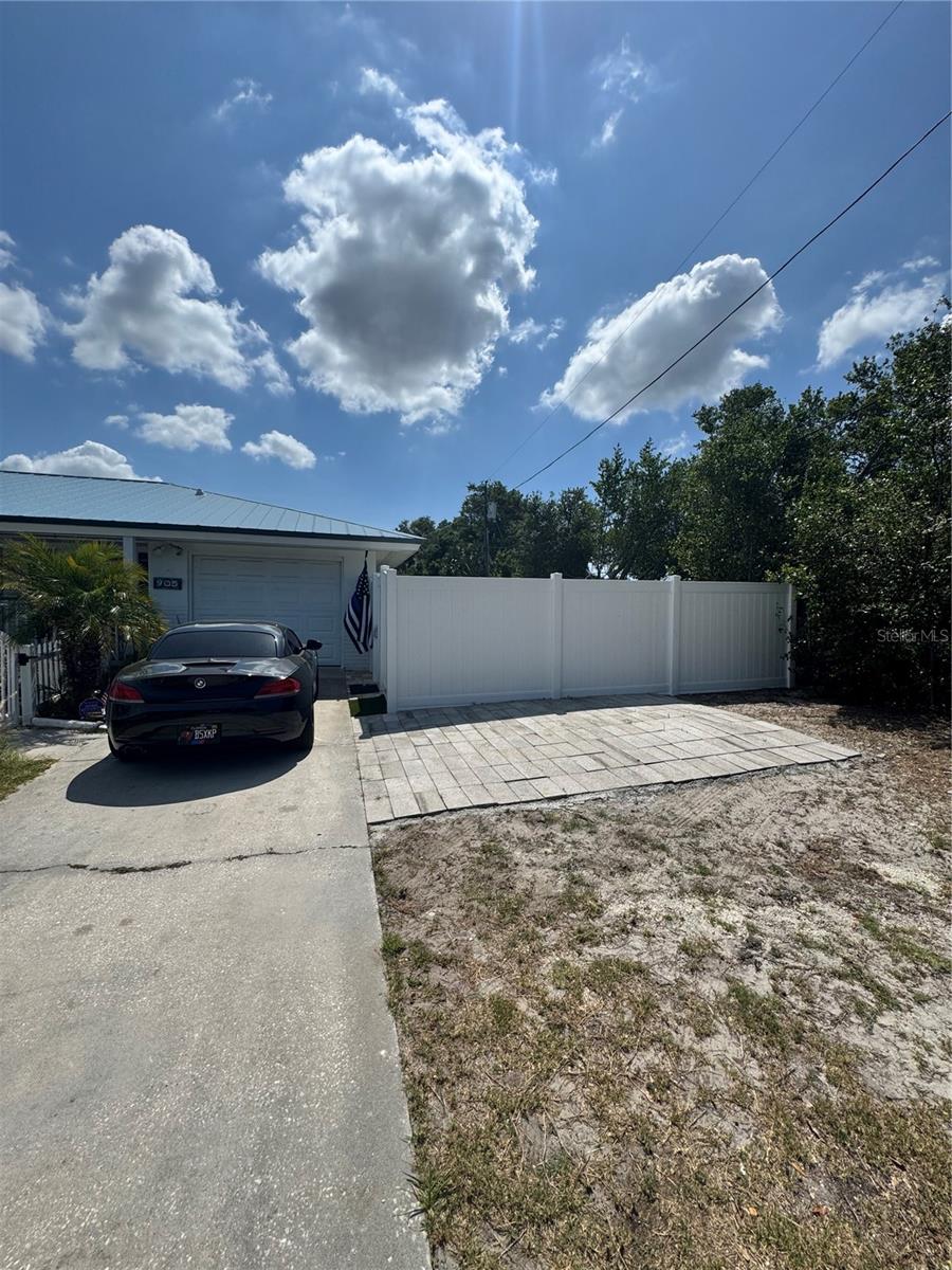 905 PATRICIA AVE, DUNEDIN, FL — photo 4