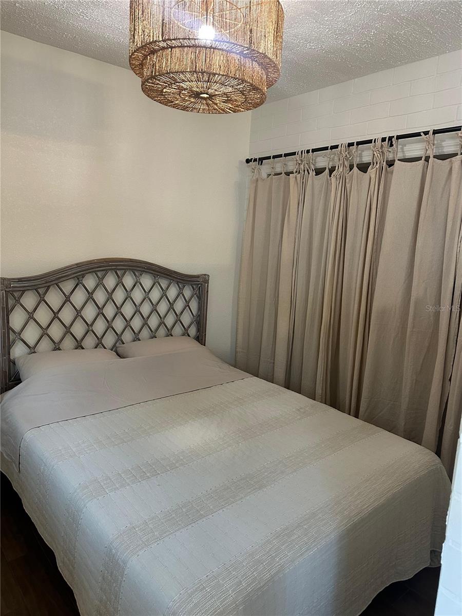905 PATRICIA AVE, DUNEDIN, FL — photo 11