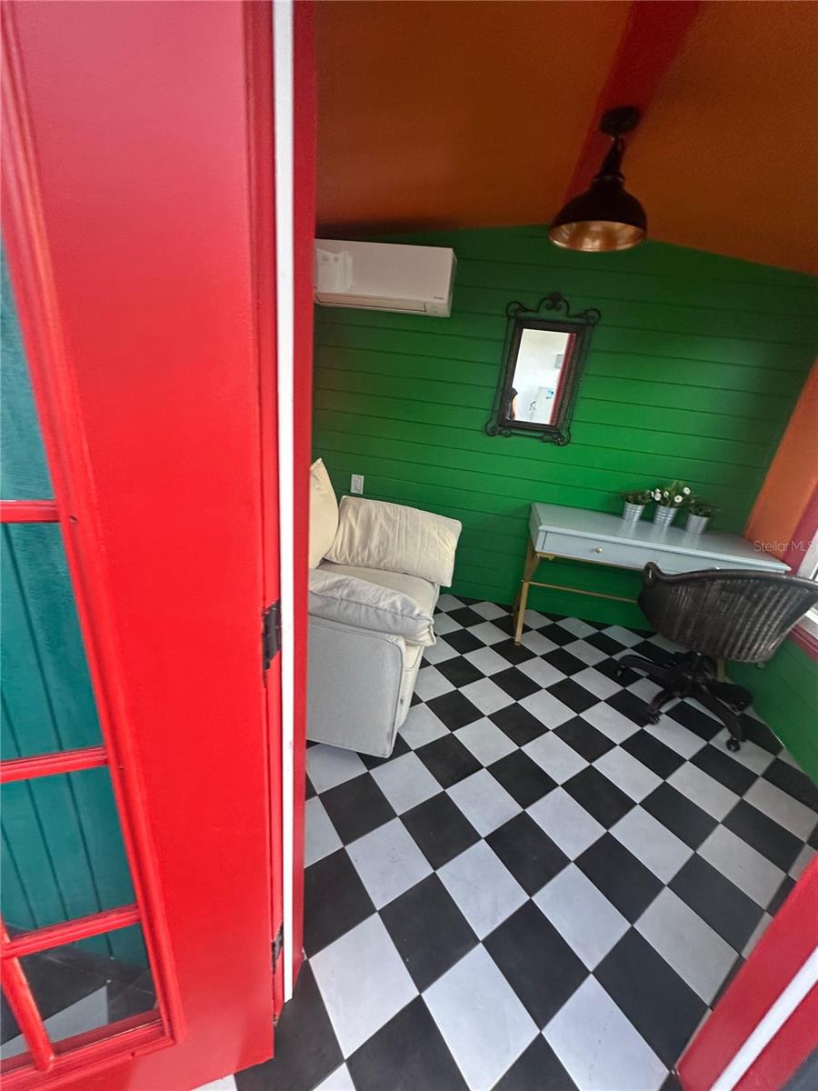 905 PATRICIA AVE, DUNEDIN, FL — photo 21