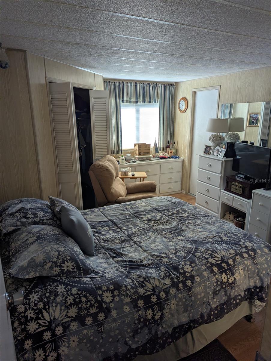 34214 CANAL DR N, PINELLAS PARK, FL — photo 11