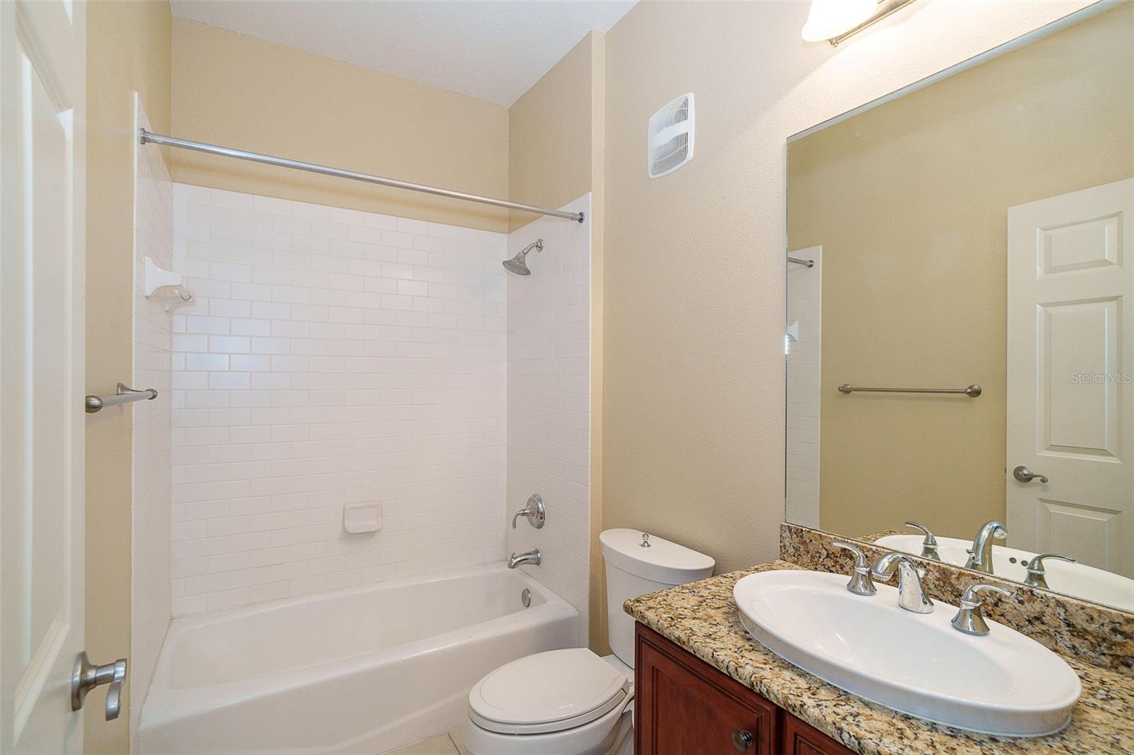 10700 LEMON CREEK LOOP #103, ENGLEWOOD, FL — photo 40