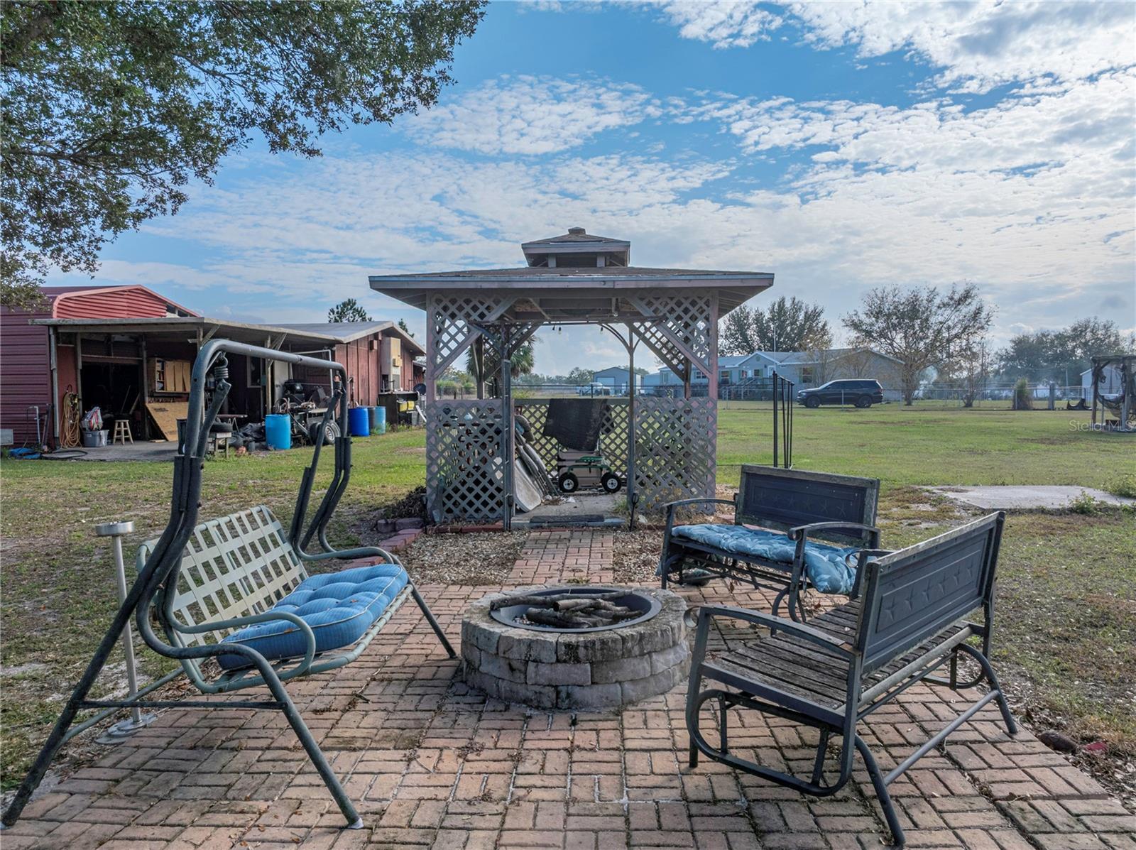 11404 LITHIA PINECREST RD, LITHIA, FL — photo 47