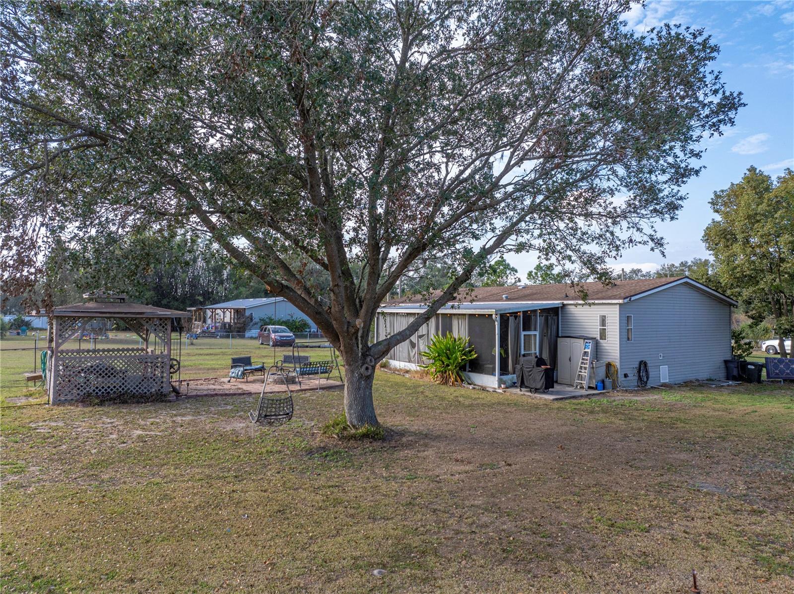 11404 LITHIA PINECREST RD, LITHIA, FL — photo 49