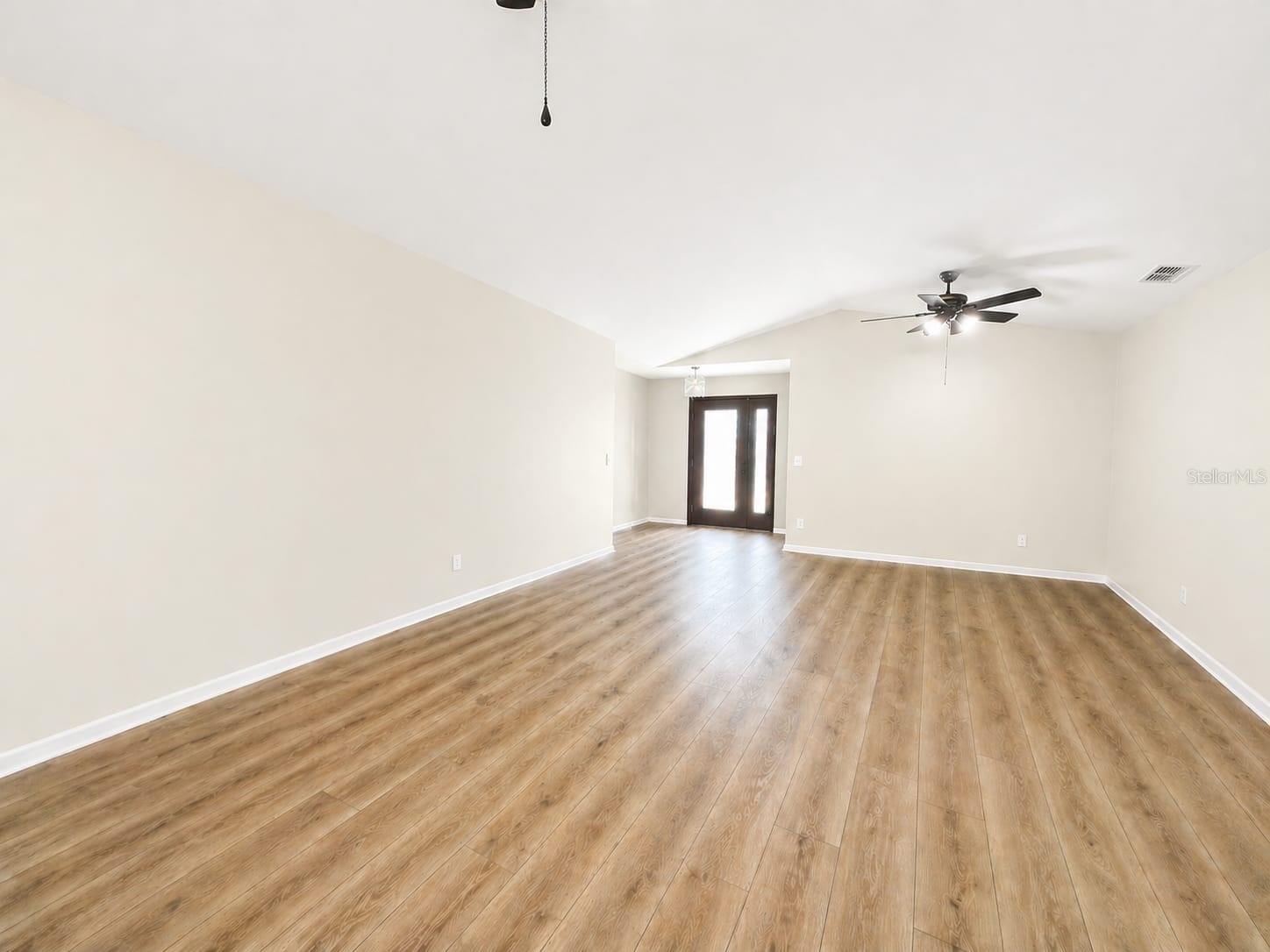 32676 OAK PARK DR, LEESBURG, FL — photo 12