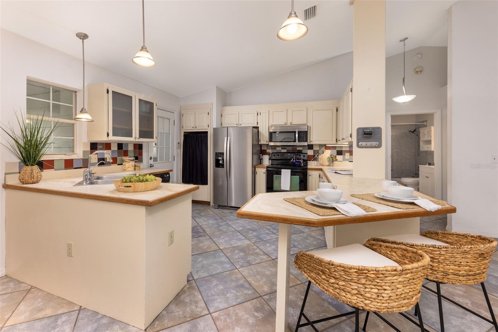 818 NW 202ND ST, NEWBERRY, FL — photo 13