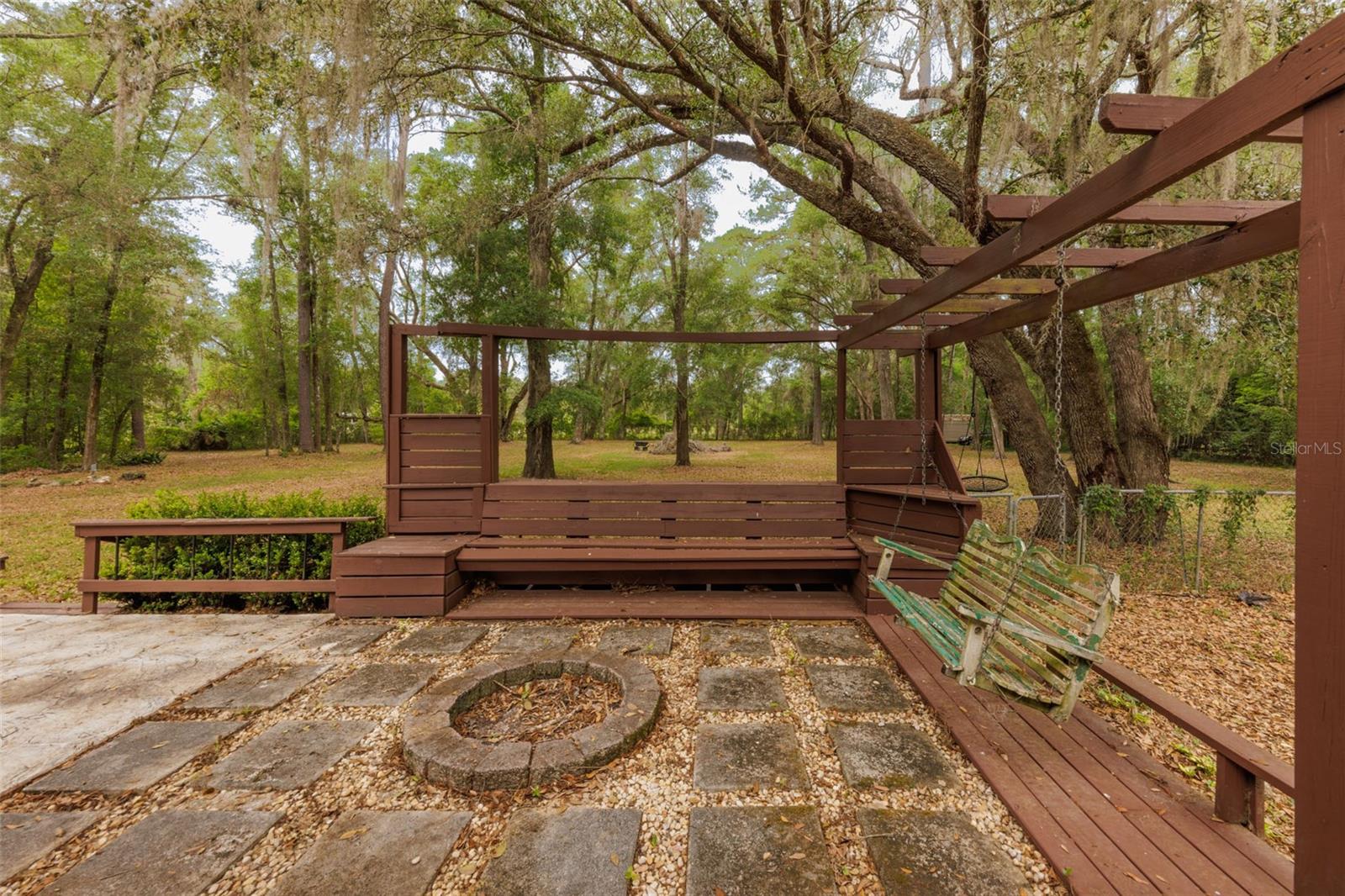 818 NW 202ND ST, NEWBERRY, FL — photo 32