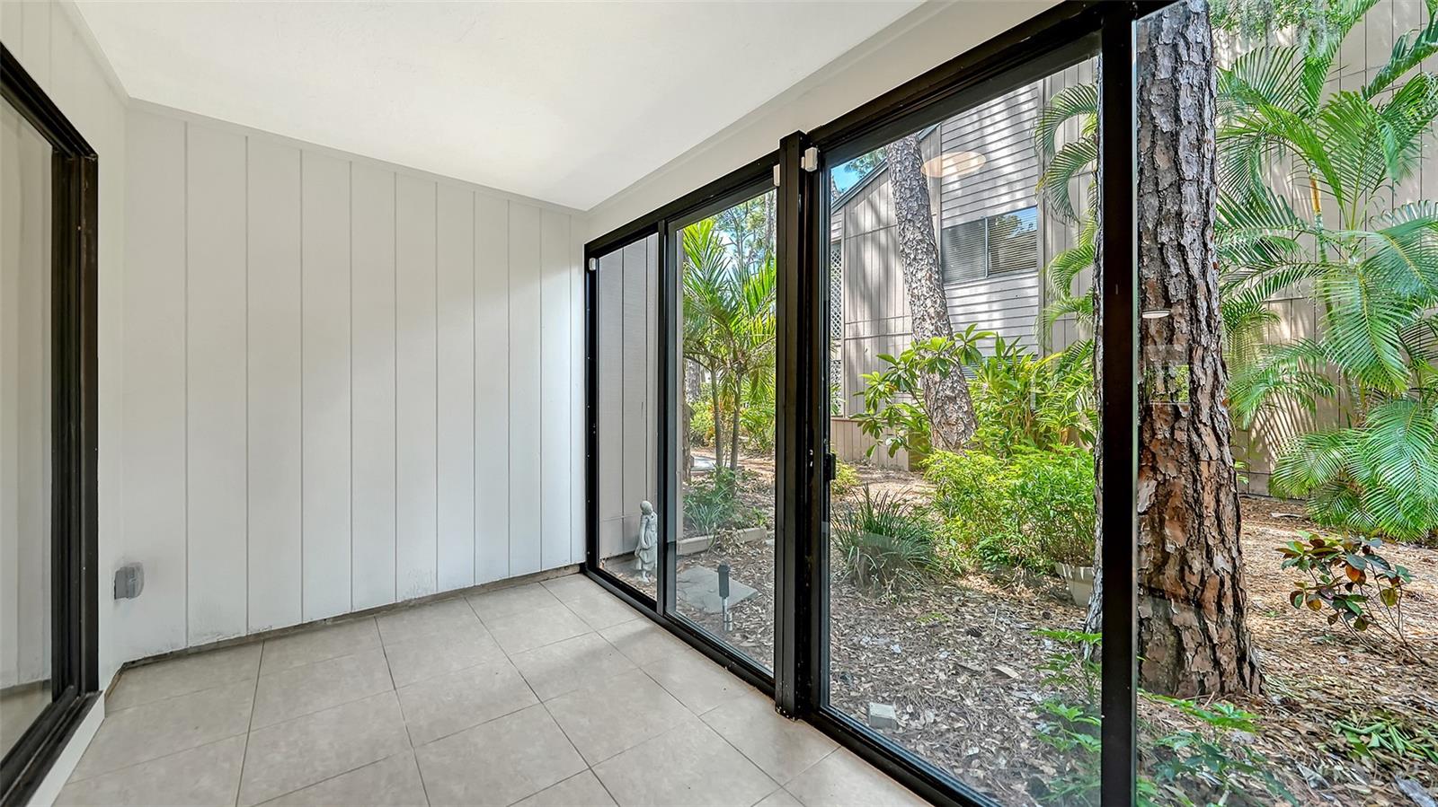 1720 GLENHOUSE DR #326, SARASOTA, FL — photo 11
