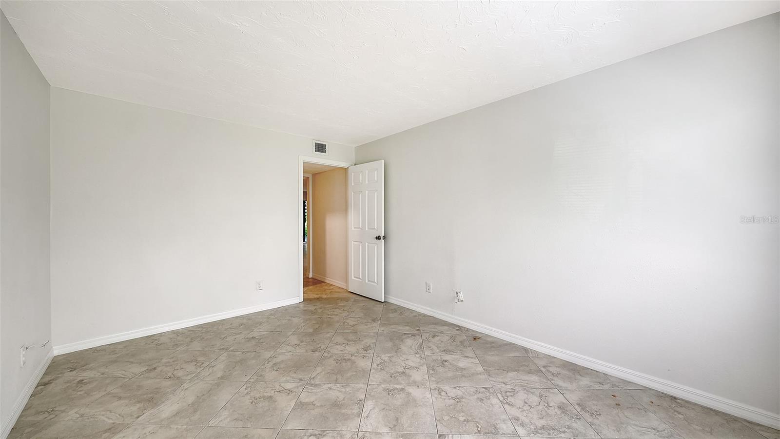 1720 GLENHOUSE DR #326, SARASOTA, FL — photo 19