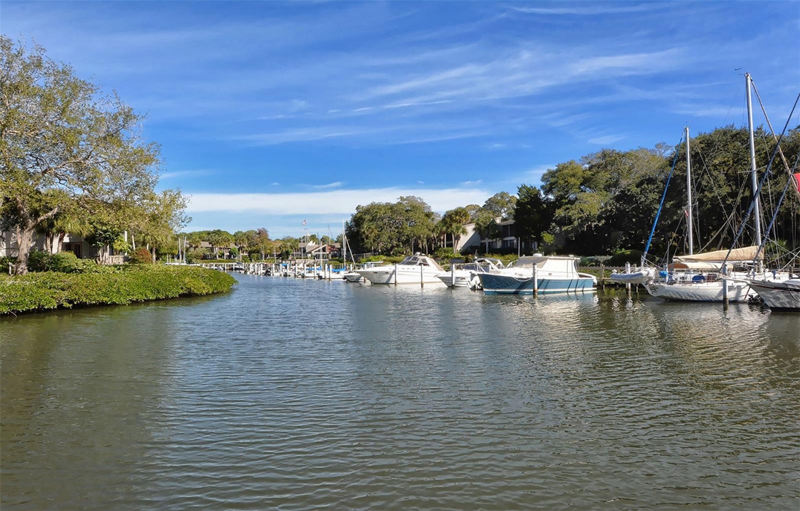 1720 GLENHOUSE DR #326, SARASOTA, FL — photo 40