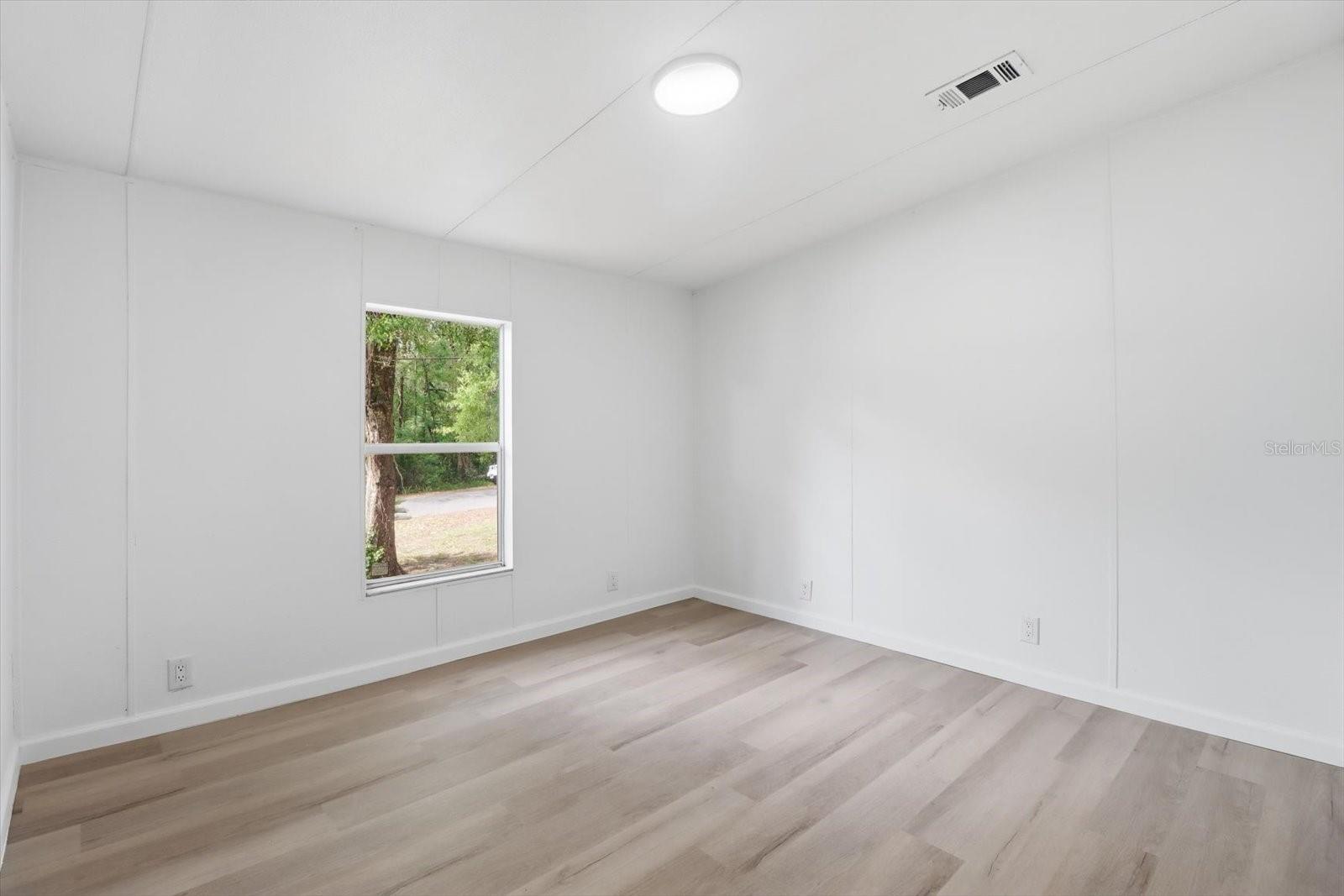 2565 E NORTH ST, INVERNESS, FL — photo 23