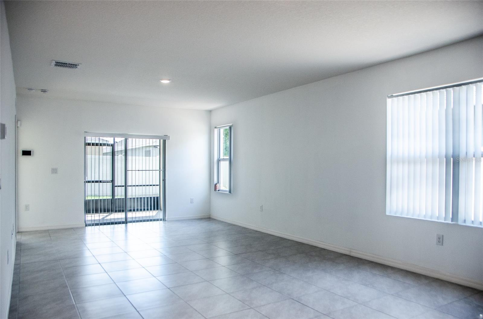 864 GUNNISON DR, ORANGE CITY, FL — photo 8