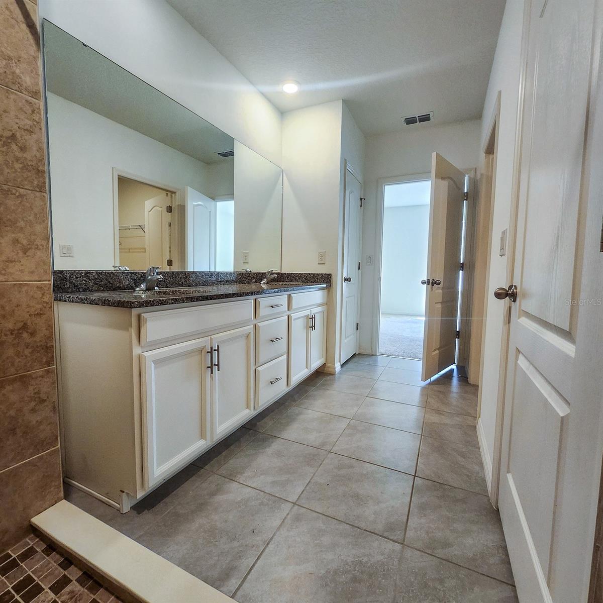 864 GUNNISON DR, ORANGE CITY, FL — photo 16