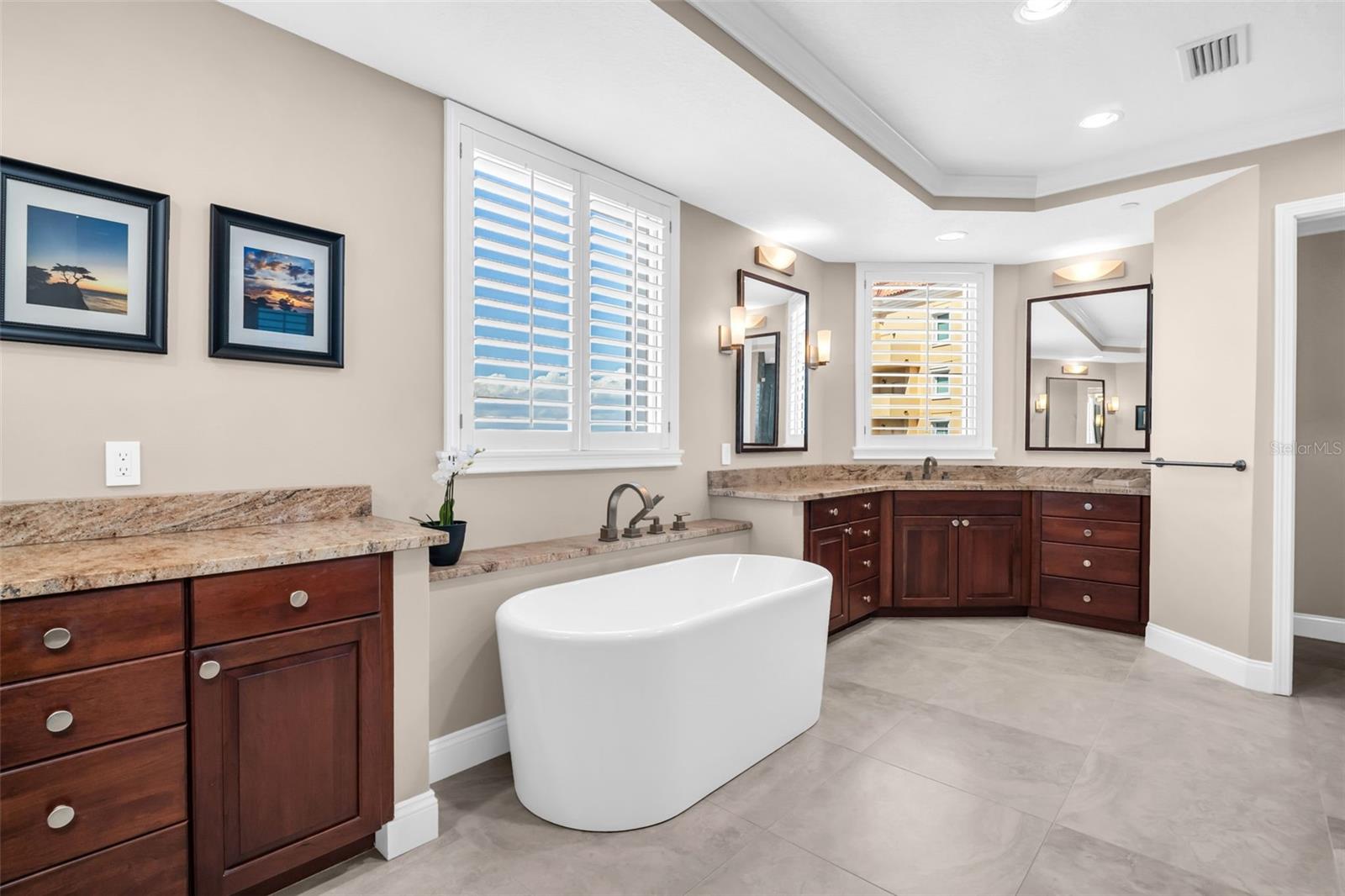 555 5TH AVE NE #1122, ST PETERSBURG, FL — photo 31