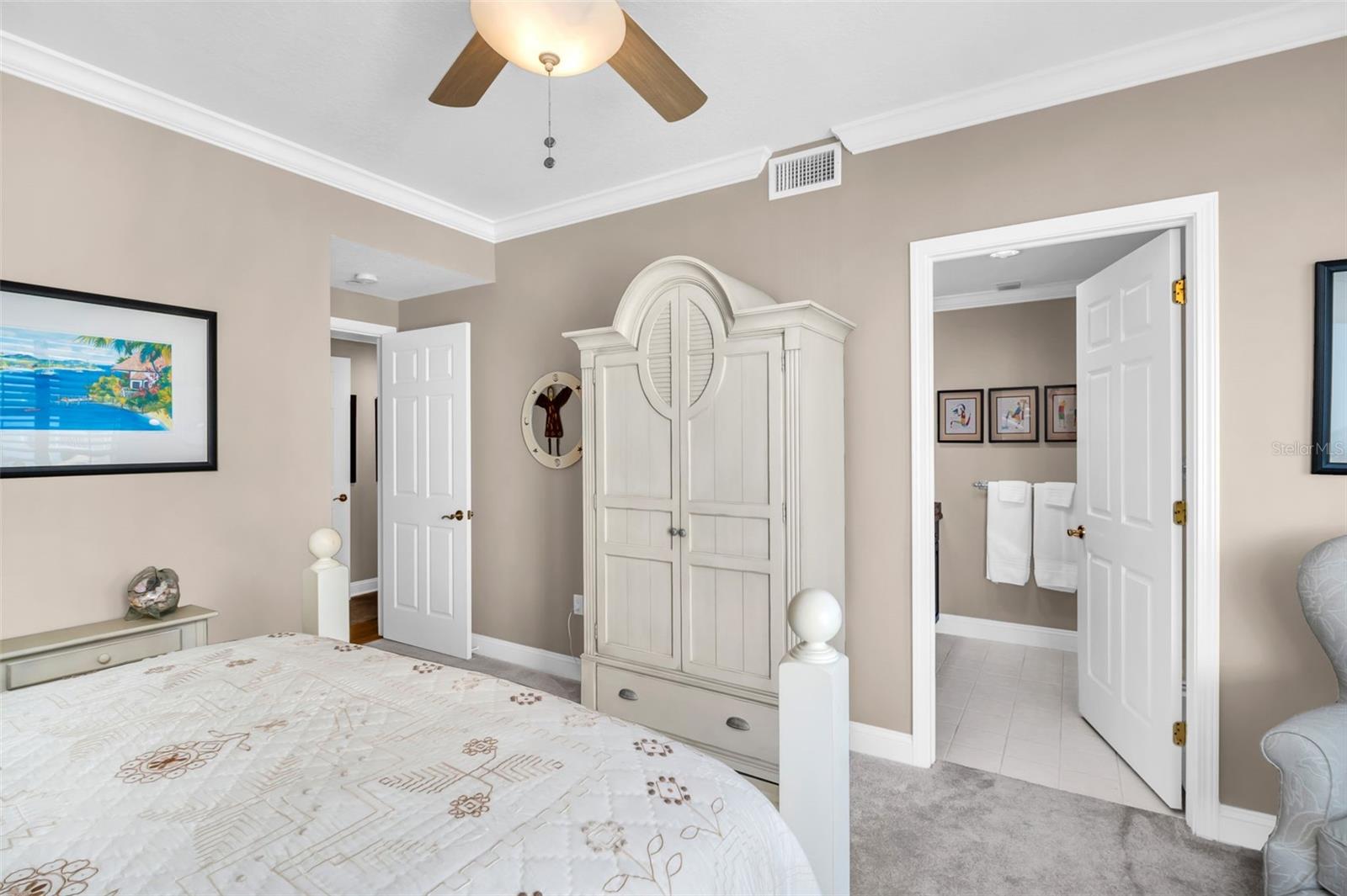 555 5TH AVE NE #1122, ST PETERSBURG, FL — photo 37