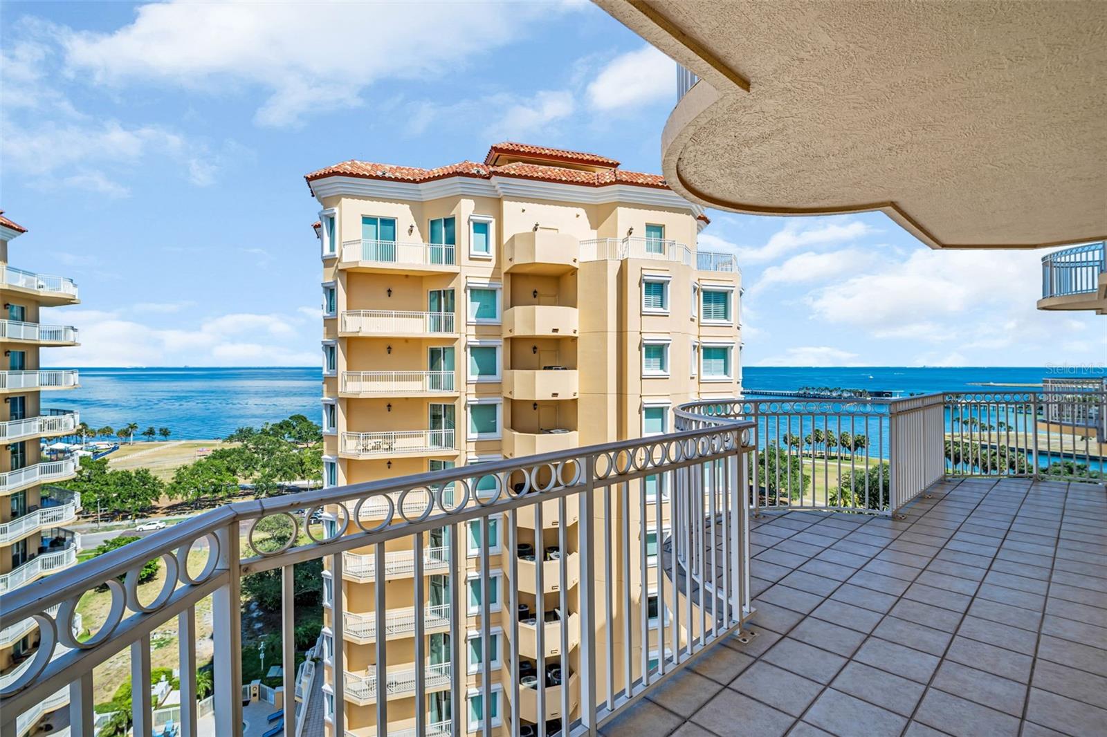 555 5TH AVE NE #1122, ST PETERSBURG, FL — photo 52