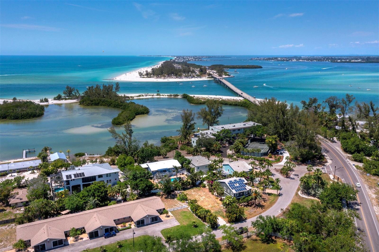 450 FIREHOUSE CT, LONGBOAT KEY, FL — photo 17