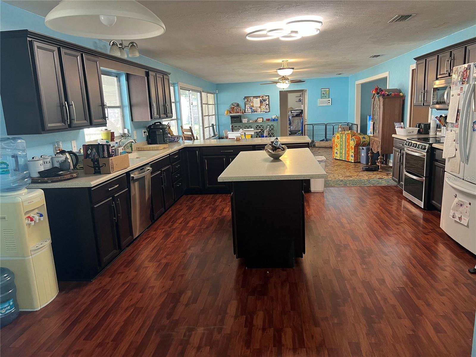25446 SW 5 AVE, NEWBERRY, FL — photo 5
