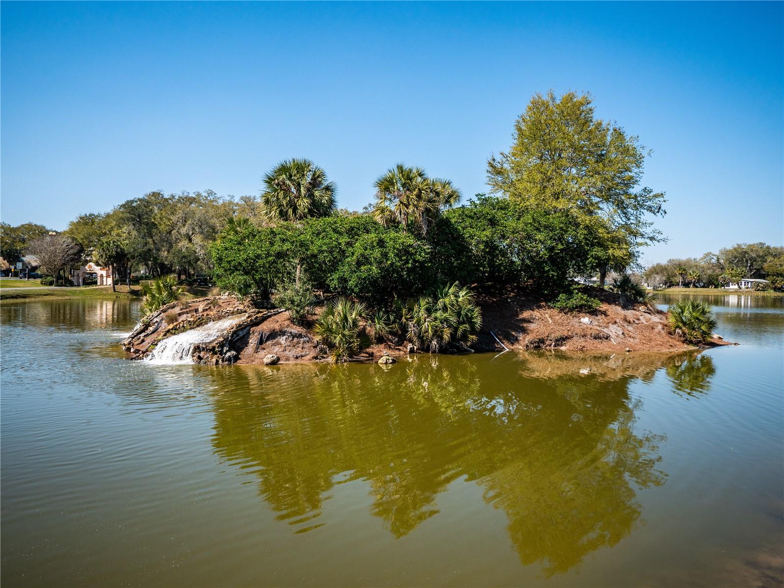 309 LAGRANDE BLVD, LADY LAKE, FL — photo 88
