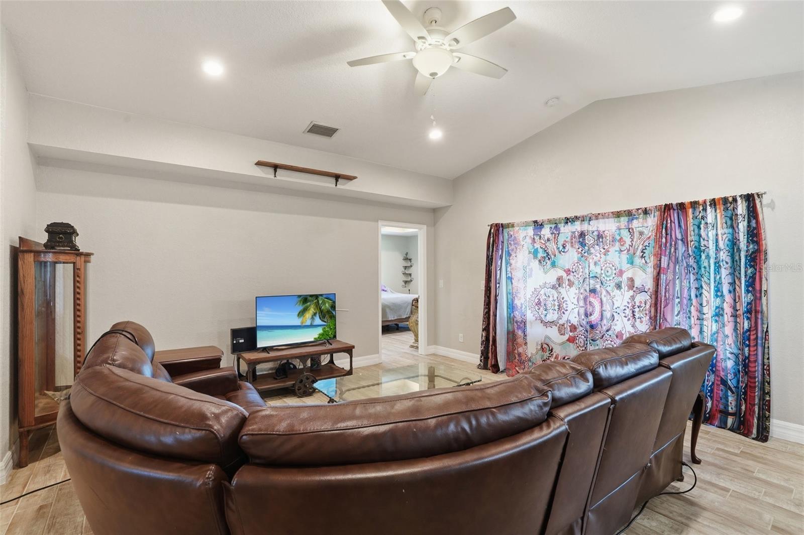 126 GREEN PINE PARK, ROTONDA WEST, FL — photo 6