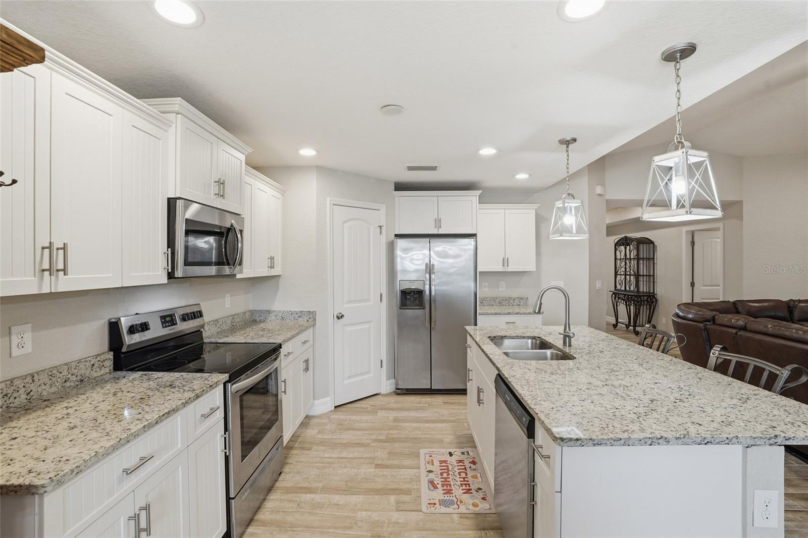 126 GREEN PINE PARK, ROTONDA WEST, FL — photo 10
