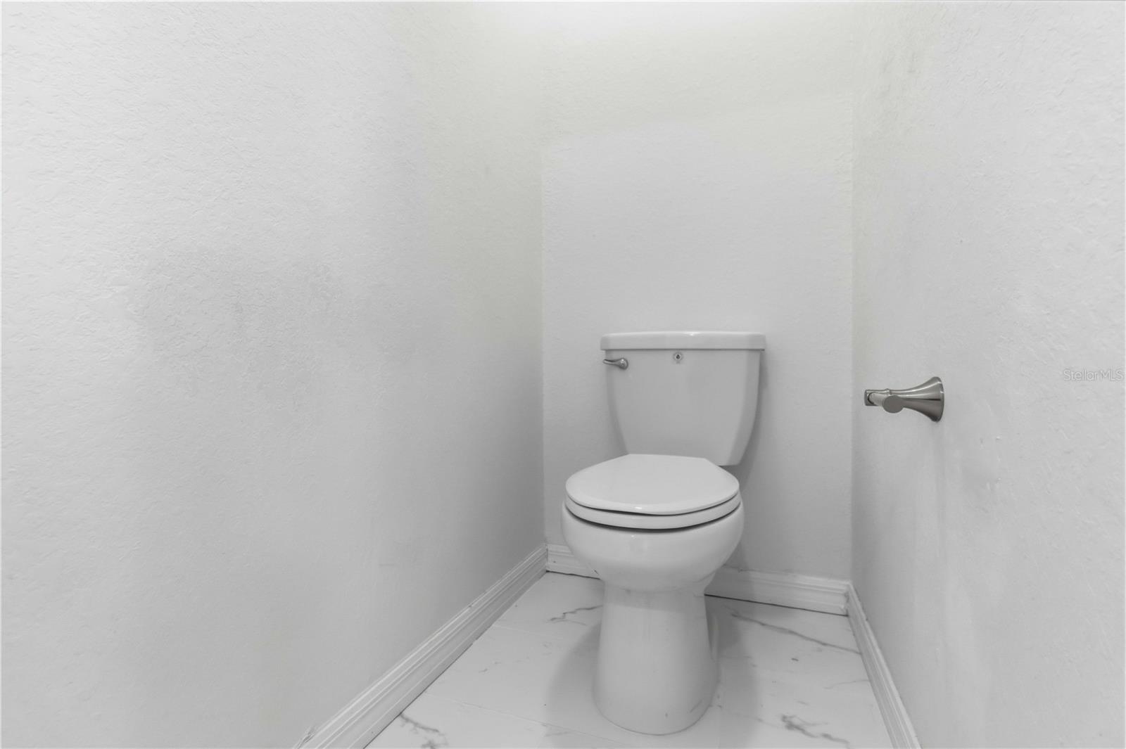 19345 CRUISE DR, VENICE, FL — photo 24