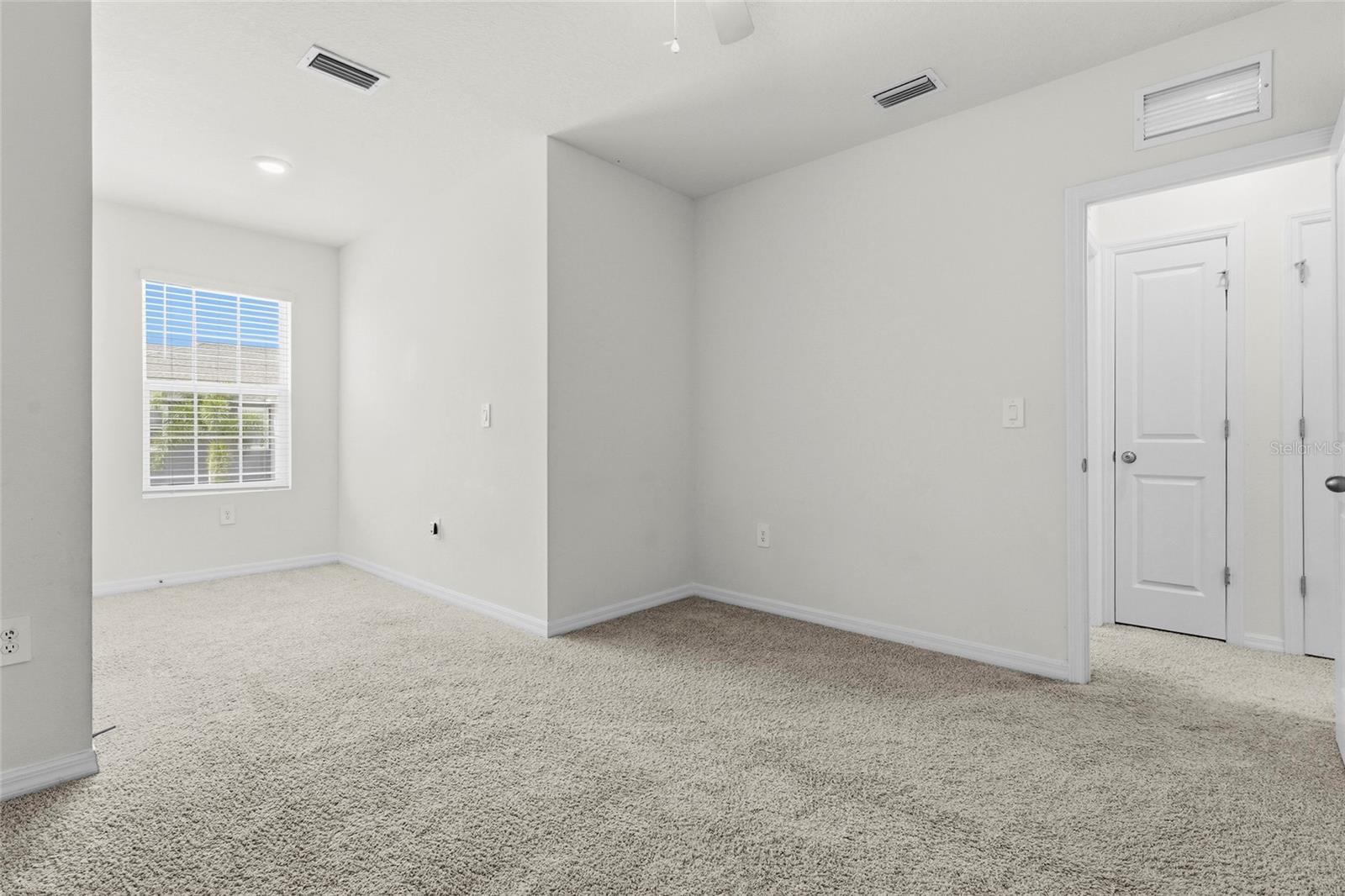 8652 MILESTONE DR, SARASOTA, FL — photo 23