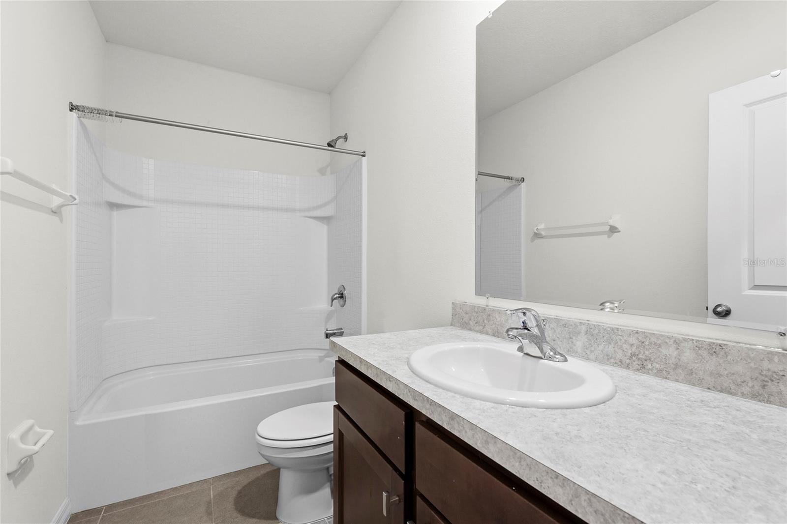 8652 MILESTONE DR, SARASOTA, FL — photo 25