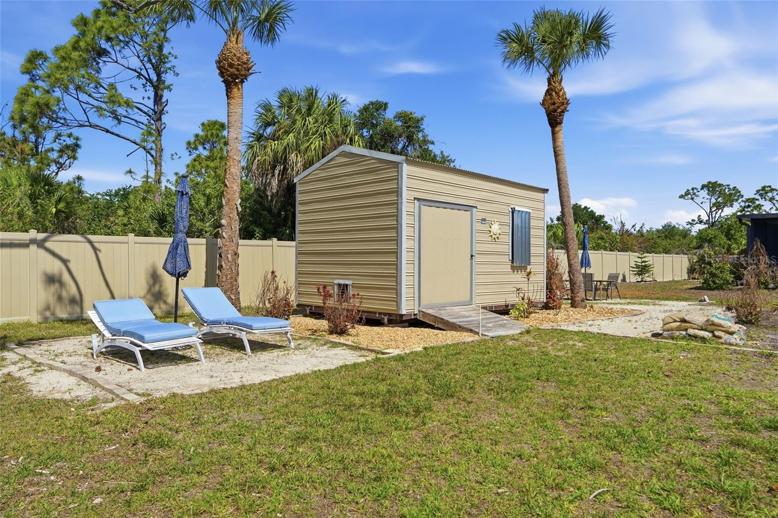 2291 MEETZE ST, PORT CHARLOTTE, FL — photo 35