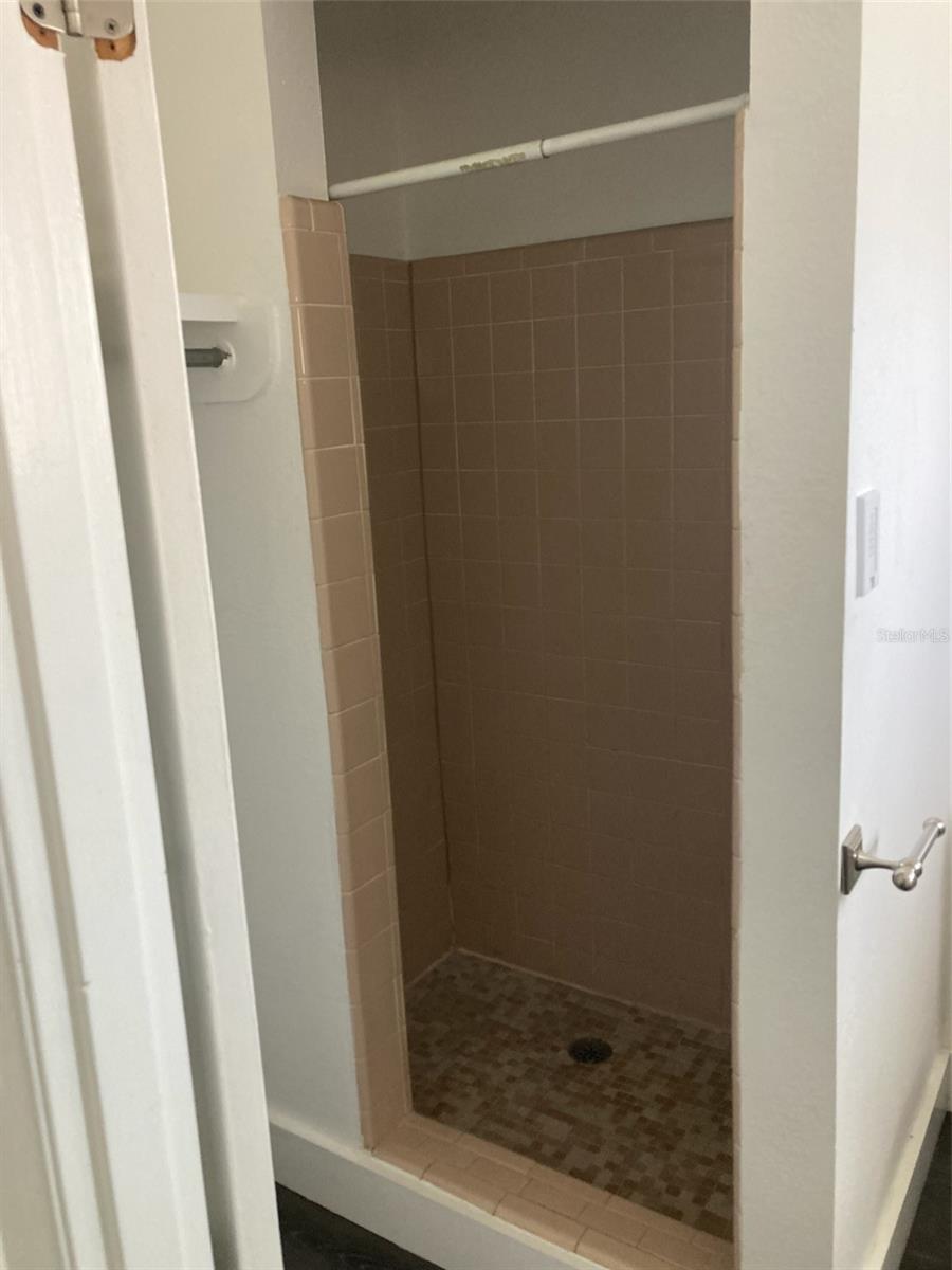 1401 E ALFRED ST #11, TAVARES, FL — photo 3
