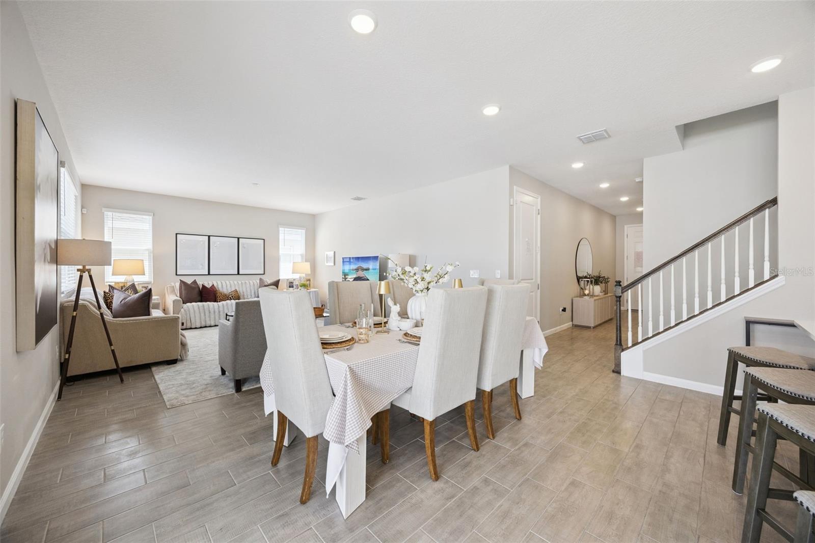 1550 SUGARBELLE CIR, MASCOTTE, FL — photo 15
