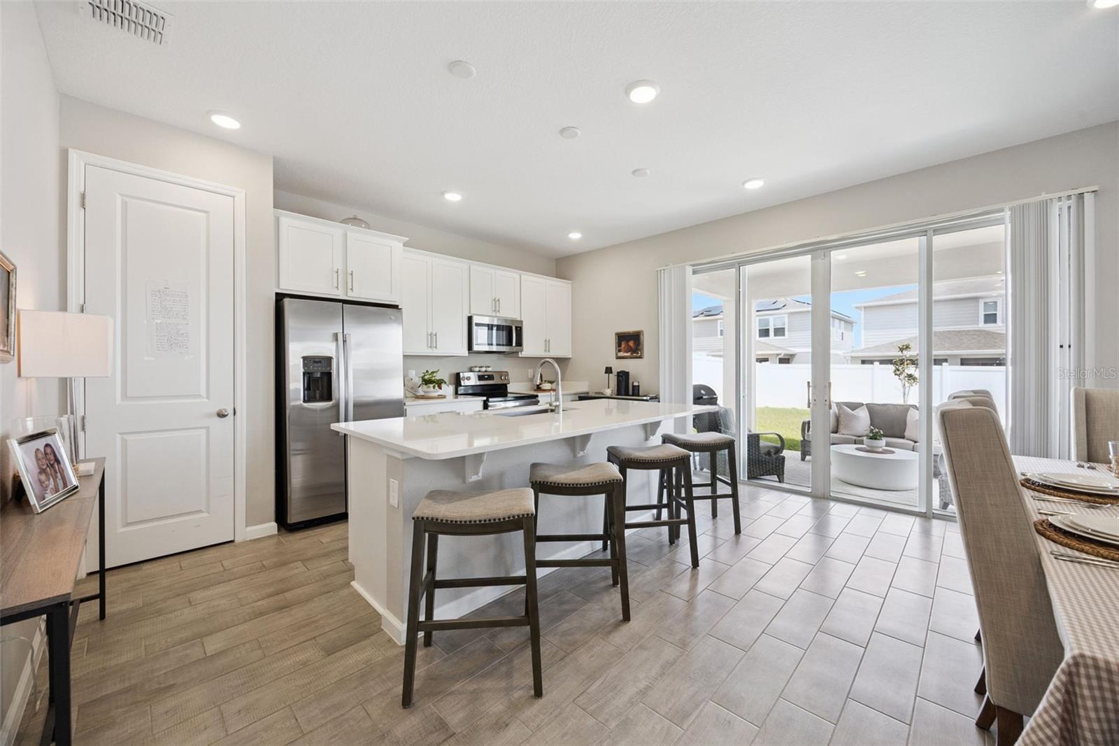 1550 SUGARBELLE CIR, MASCOTTE, FL — photo 22