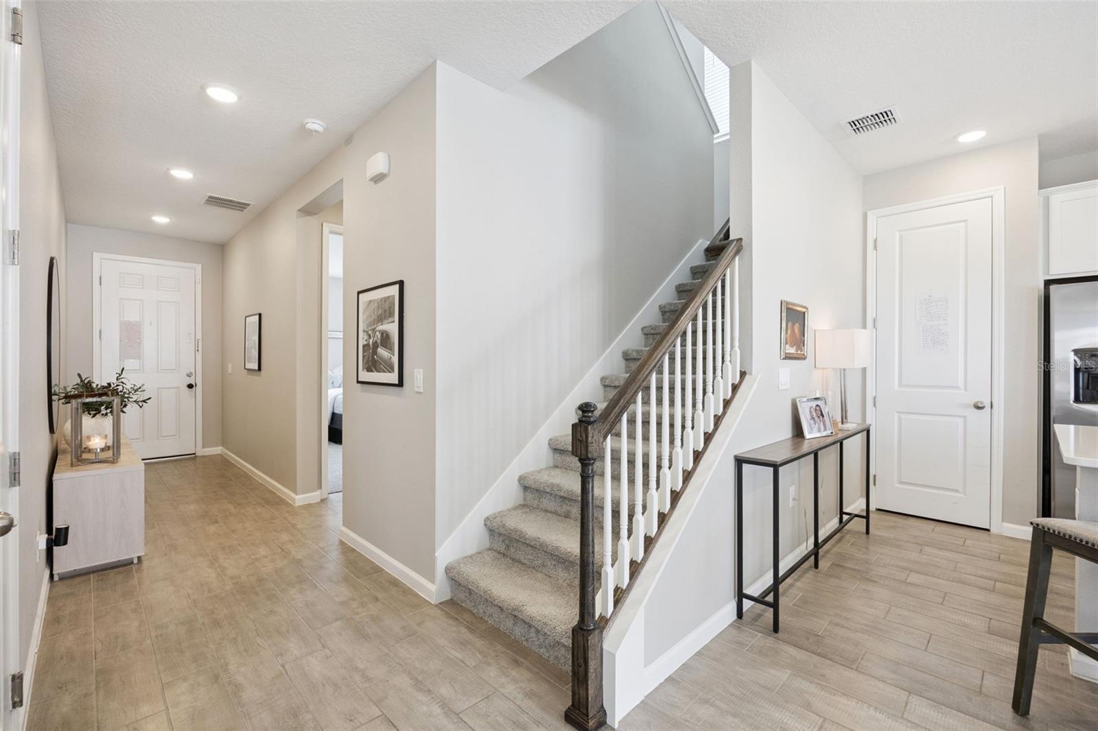 1550 SUGARBELLE CIR, MASCOTTE, FL — photo 30