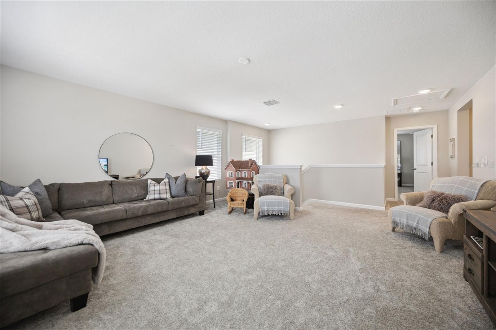 1550 SUGARBELLE CIR, MASCOTTE, FL — photo 33
