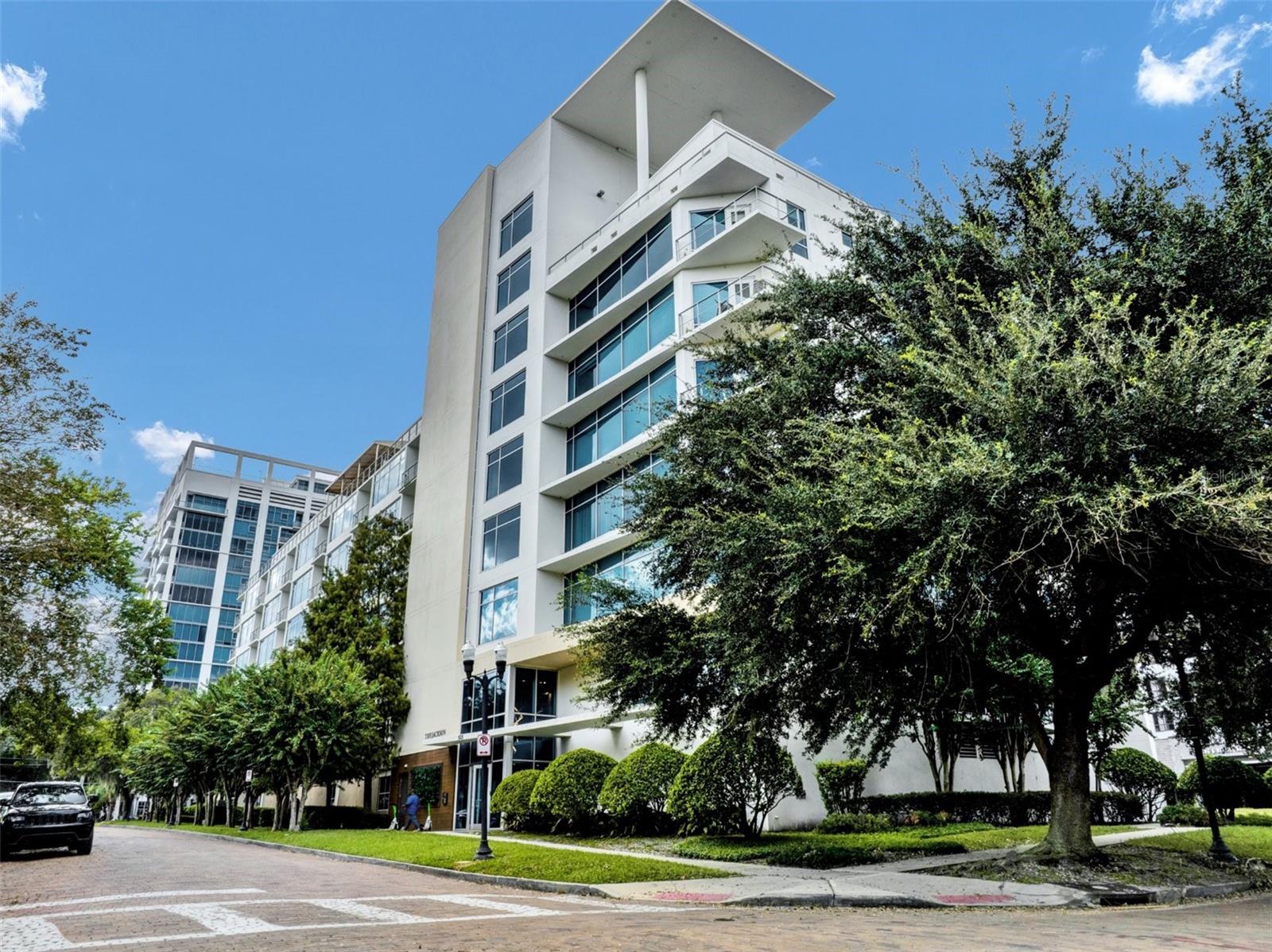 525 E JACKSON ST #305, ORLANDO, FL