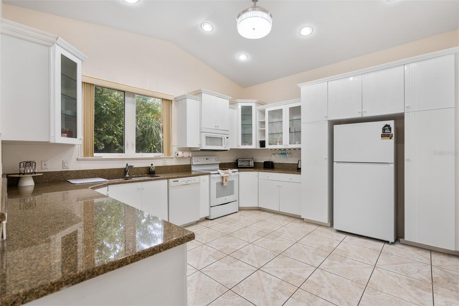 333 ORDUNA DR, NORTH PORT, FL — photo 12