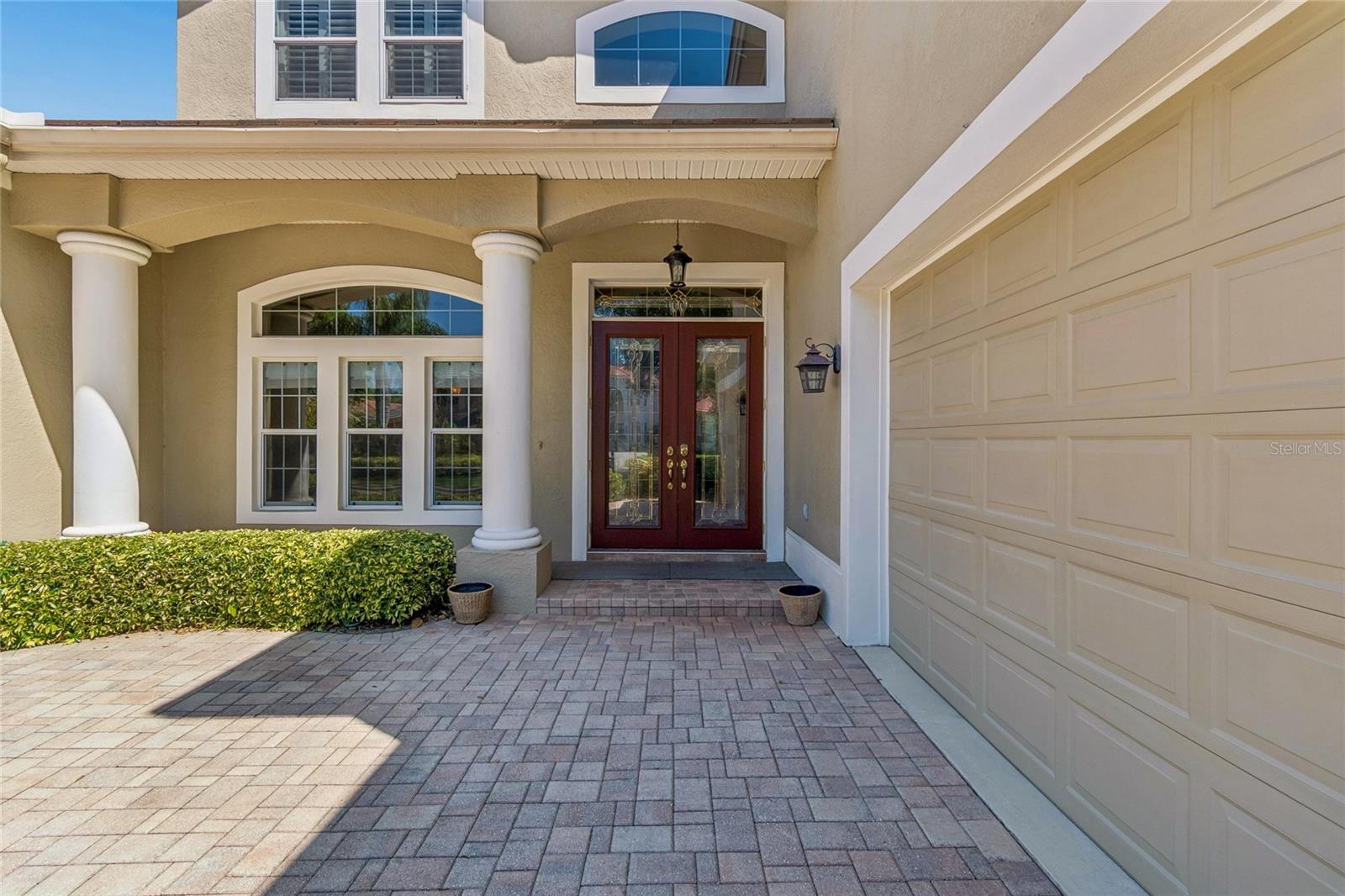 601 VIENTO DE AVILA, TAMPA, FL — photo 2