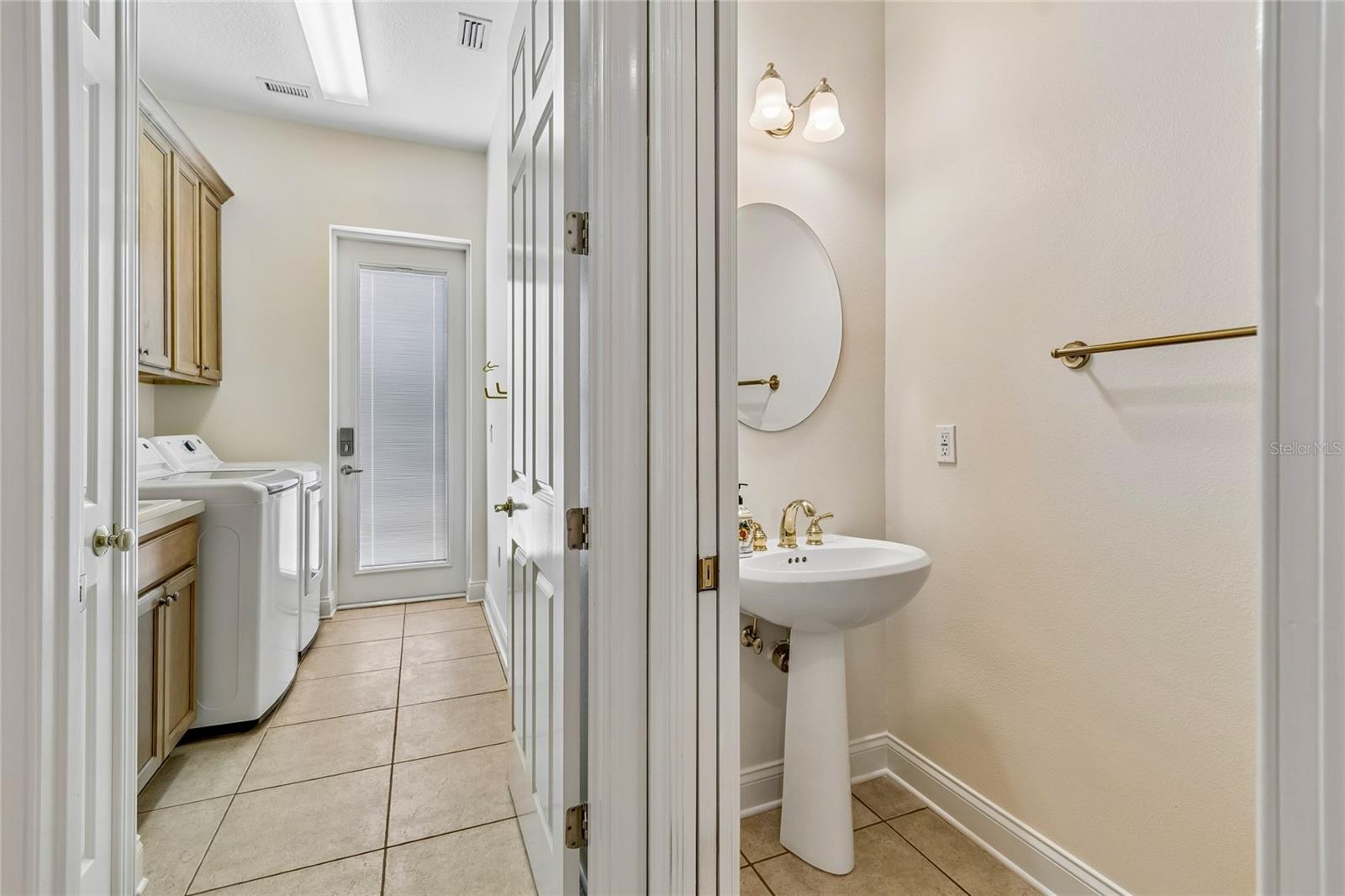 601 VIENTO DE AVILA, TAMPA, FL — photo 22