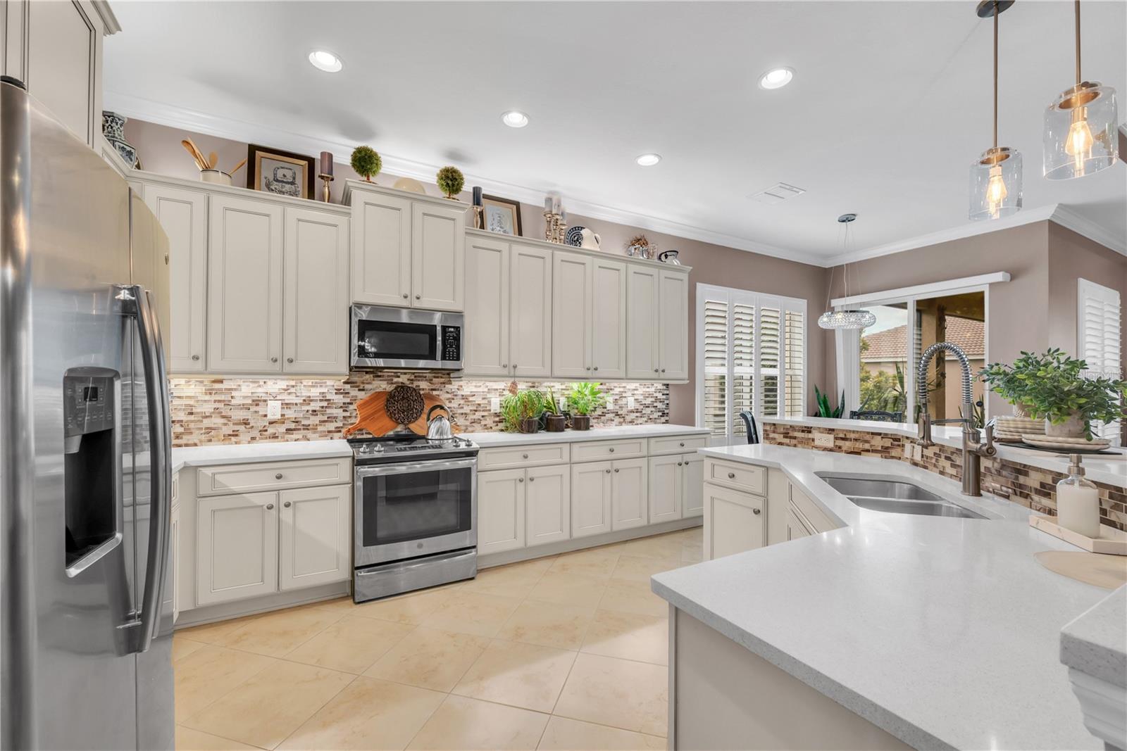 4853 GRAND BANKS DR, WIMAUMA, FL — photo 11