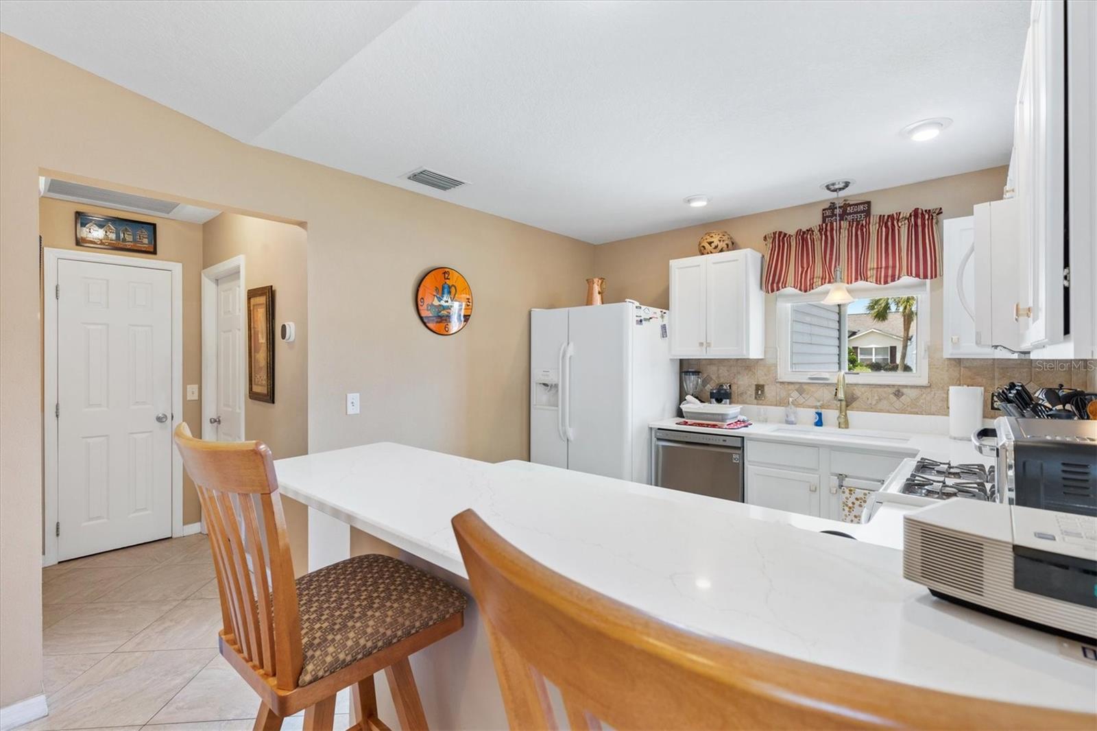 470 OBOE WAY, THE VILLAGES, FL — photo 6