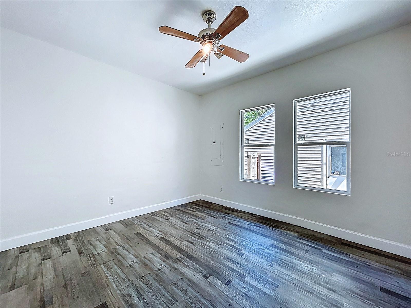 313 JEFFERSON AVE S, OLDSMAR, FL — photo 30