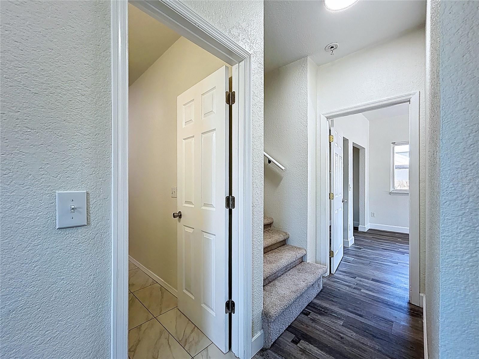 313 JEFFERSON AVE S, OLDSMAR, FL — photo 35