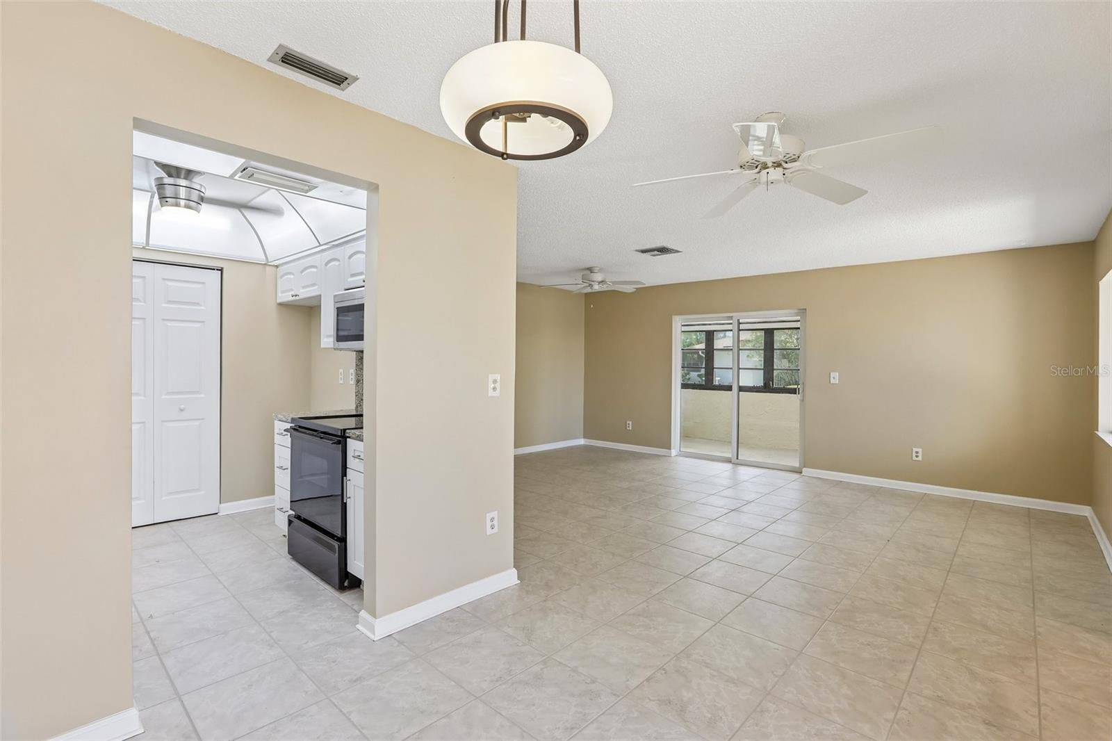 1418 14TH CIR SE, LARGO, FL — photo 8