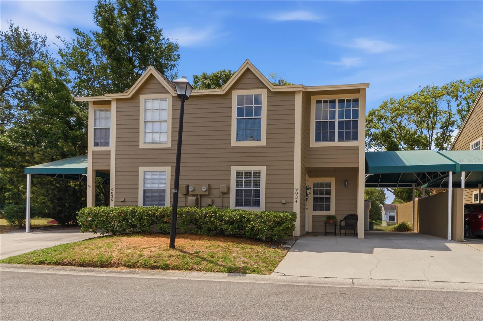 9034 LAKE PLACE LN #9034, TAMPA, FL