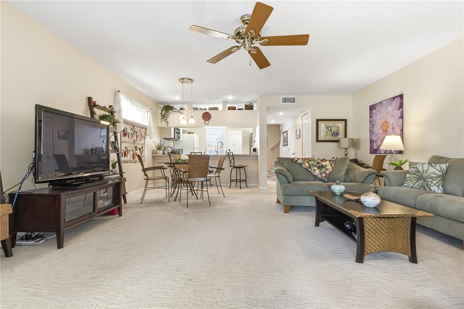 9034 LAKE PLACE LN #9034, TAMPA, FL — photo 6