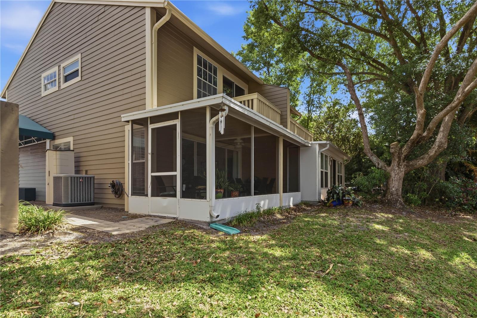 9034 LAKE PLACE LN #9034, TAMPA, FL — photo 43