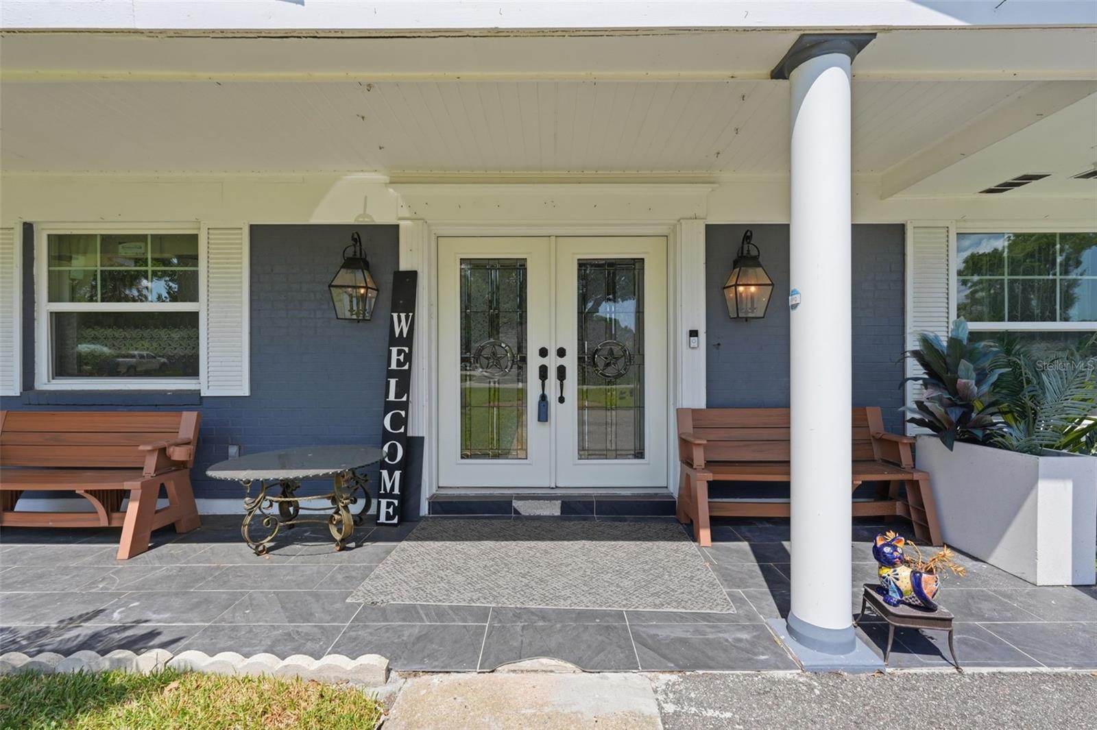 3678 E LAKE DR, LAND O LAKES, FL — photo 2