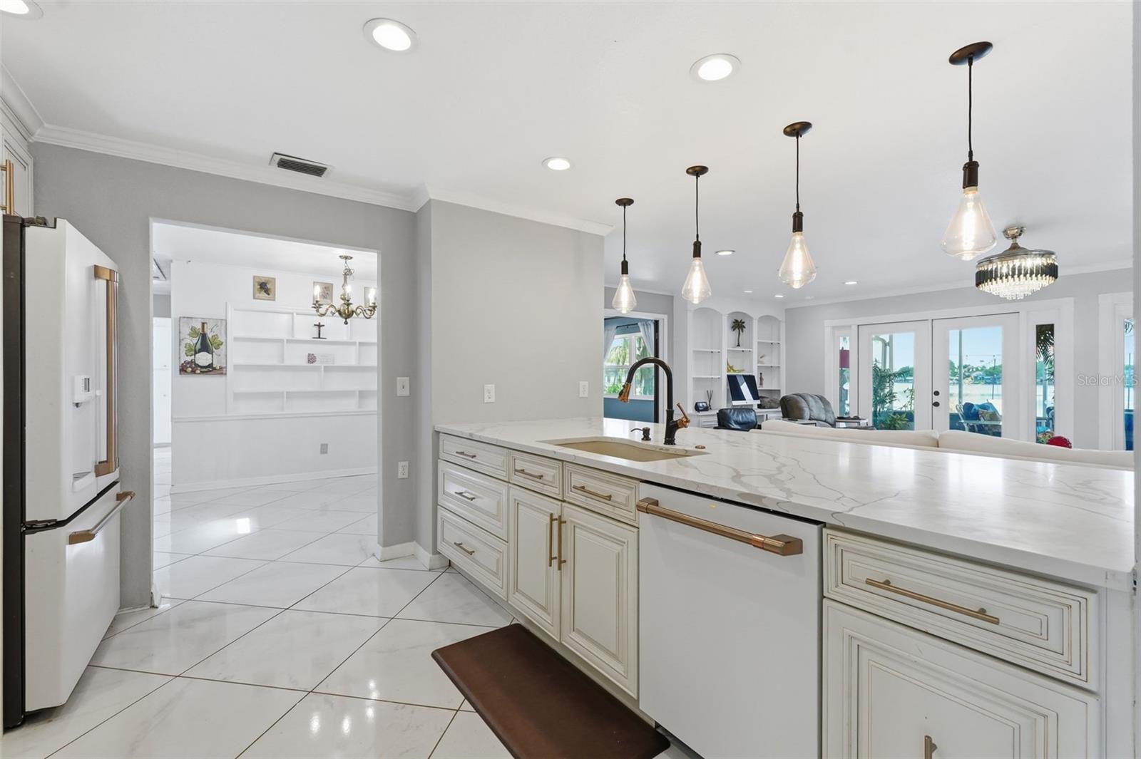 3678 E LAKE DR, LAND O LAKES, FL — photo 13